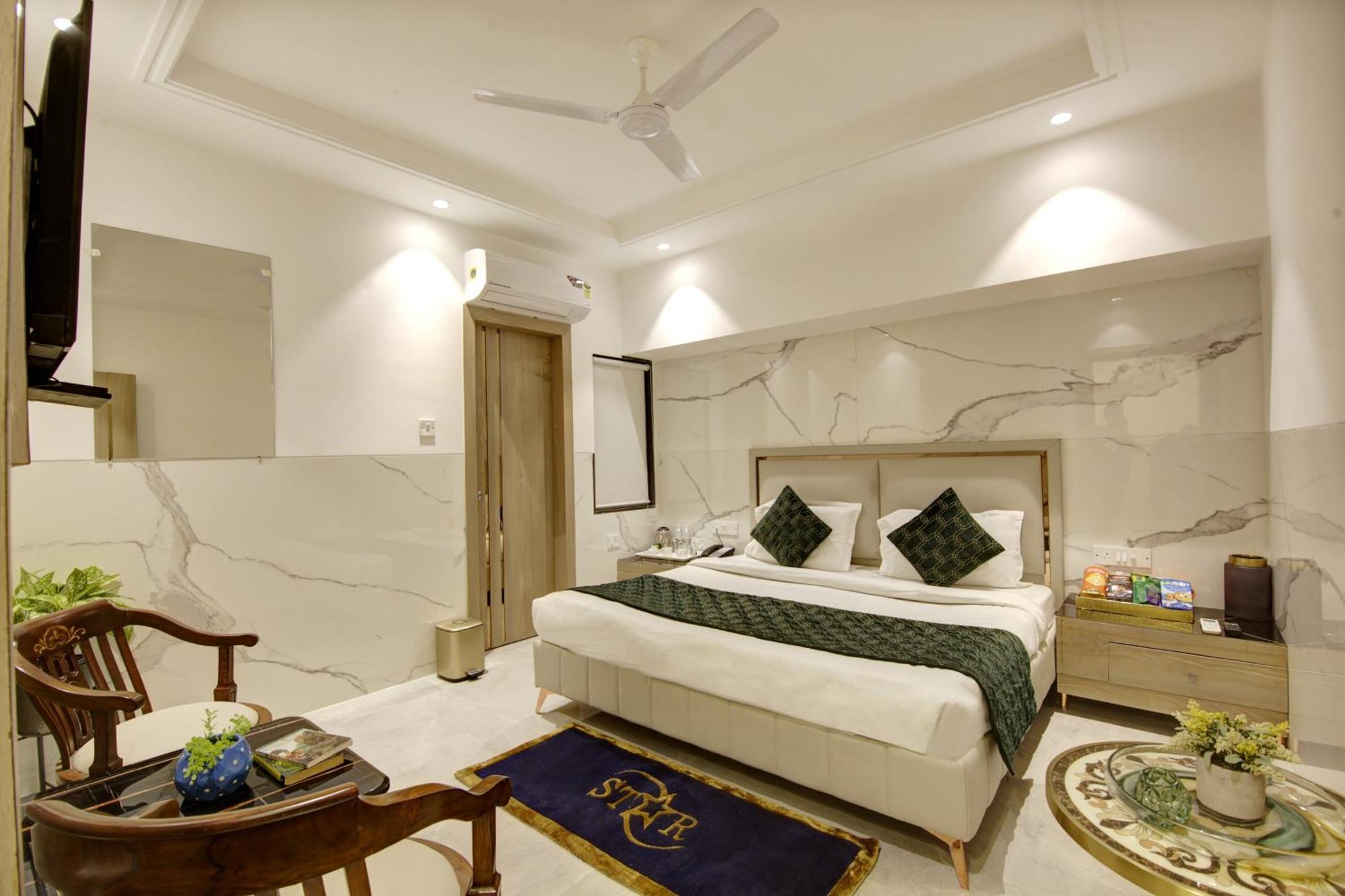 Hotel International Inn By Star Group - Near Delhi Airport New Delhi Bagian luar foto